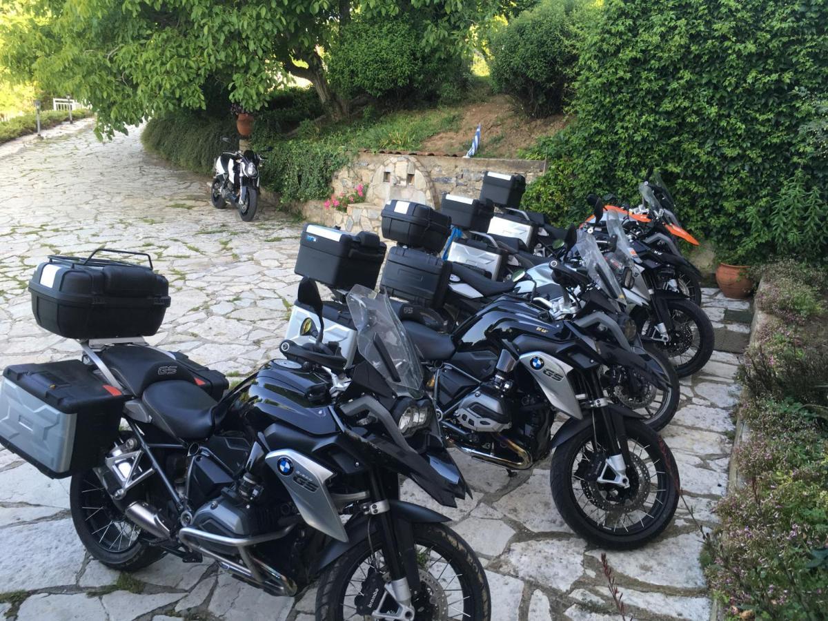 Guesthouse Vissinokipos - Biker Friendly - Motorradhotel Kastoria Buitenkant foto