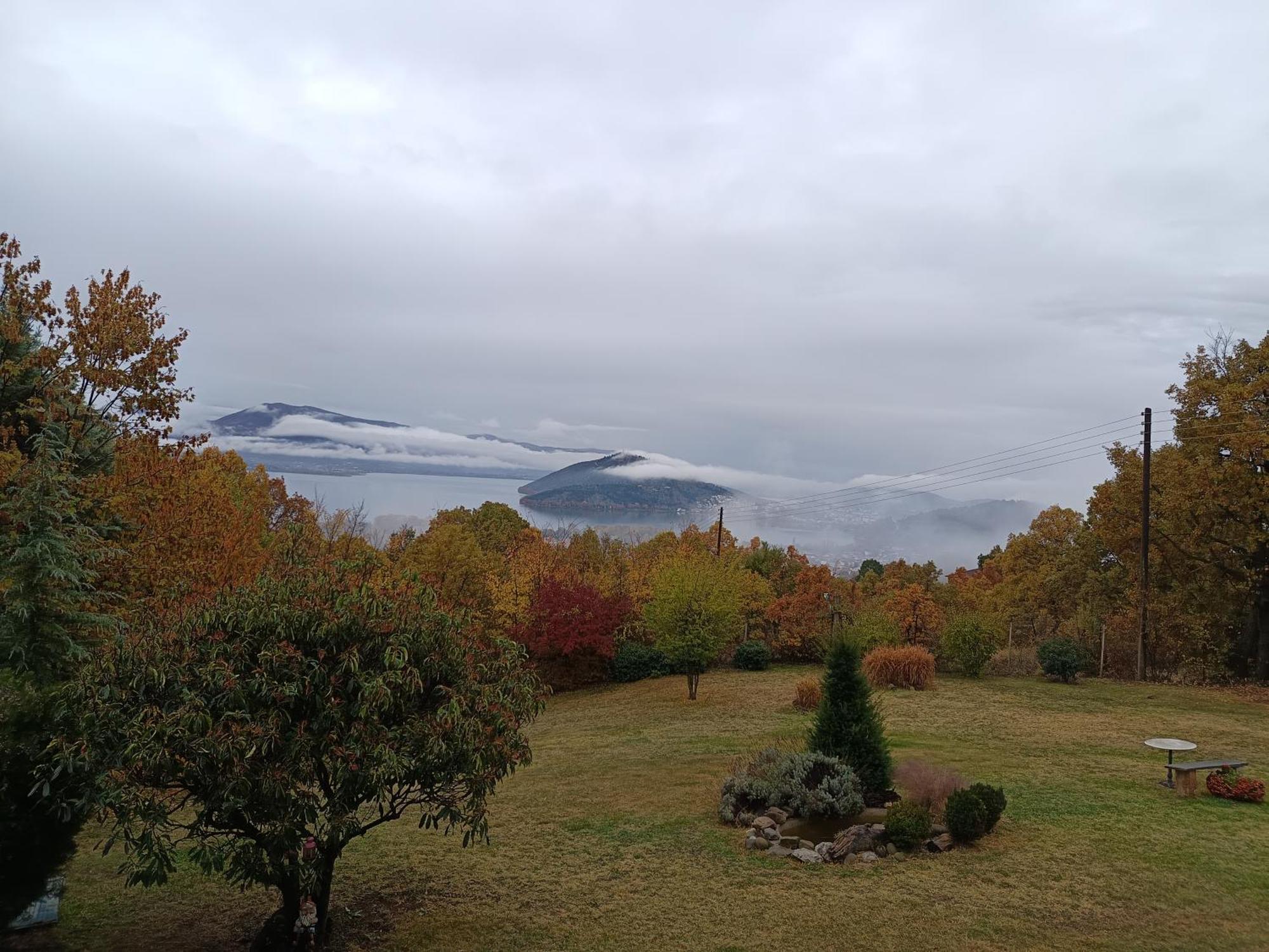 Guesthouse Vissinokipos - Biker Friendly - Motorradhotel Kastoria Buitenkant foto